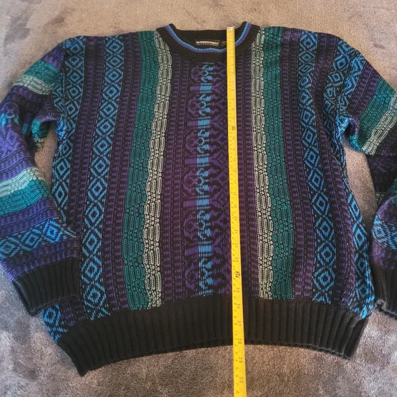 Retro Sweater size L - Picture 2 of 5